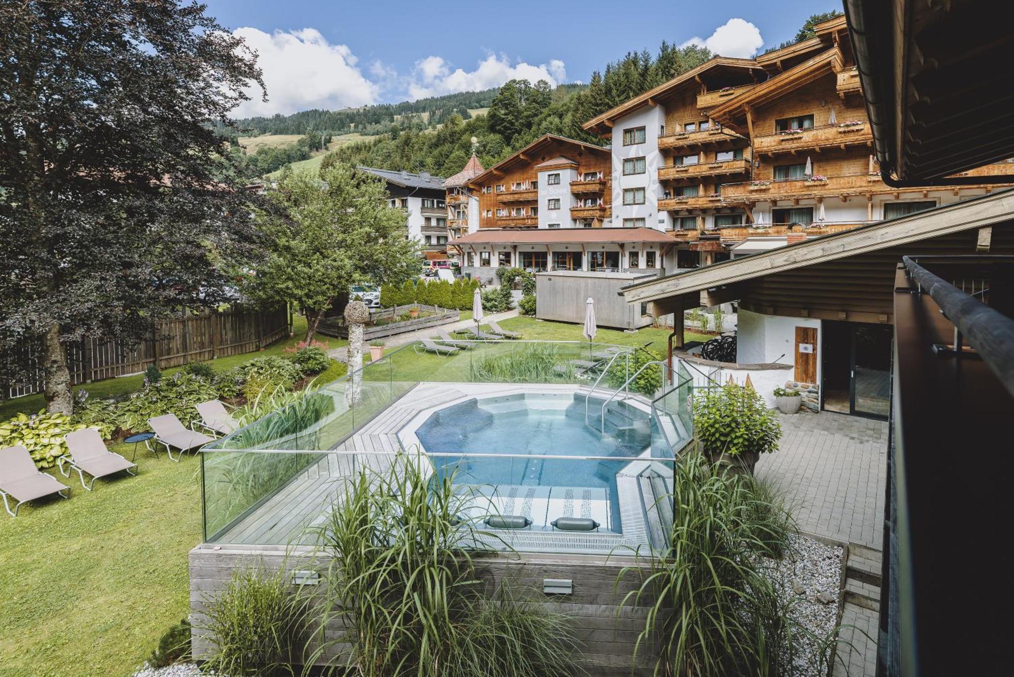 Hotel Sonne 4*